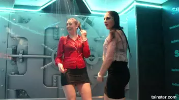 Secretaries dripping wet  Screencap 16 on sinx.preview.netperv.com