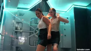 Secretaries dripping wet  Screencap 55 on sinx.preview.netperv.com