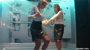 Secretaries dripping wet  Screencap 7 on sinx.preview.netperv.com