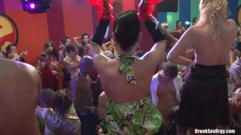 Bikini Beach Balls Part 3 - Cam 3 Screencap 51 on sinx.preview.netperv.com