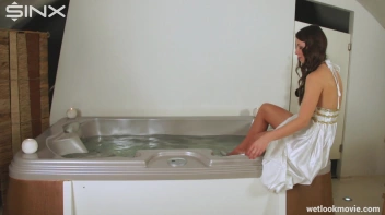 Sexy Brunette Flaunts Her Wetlook Screencap 11 on sinx.preview.netperv.com