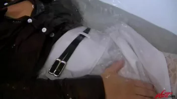 Leony Fully Dunked Screencap 91 on sinx.preview.netperv.com