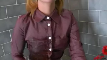 Leony Fully Dunked Screencap 39 on sinx.preview.netperv.com