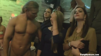 Party Hardcore Gone Crazy Vol. 29 Part 4 - Cam 3 Screencap 30 on sinx.preview.netperv.com