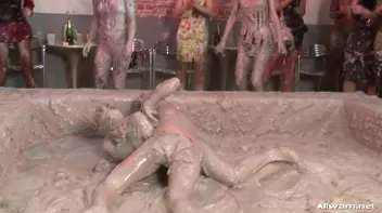 Talking Shit By The Mud Pit Screencap 27 on sinx.preview.netperv.com