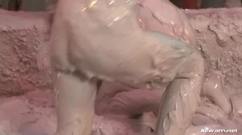 Talking Shit By The Mud Pit Screencap 31 on sinx.preview.netperv.com