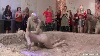 Talking Shit By The Mud Pit Screencap 59 on sinx.preview.netperv.com