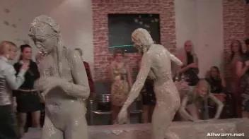 Talking Shit By The Mud Pit Screencap 70 on sinx.preview.netperv.com