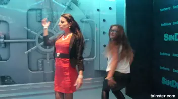 Naughty shower dance Screencap 30 on sinx.preview.netperv.com