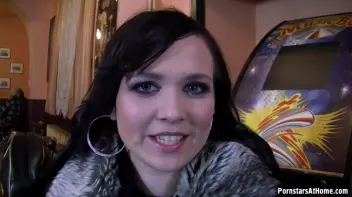 The No Fear Queen Of Public Blowjobs Screencap 11 on sinx.preview.netperv.com