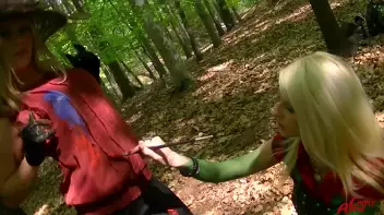 Paint Me Pretty And Wet Me Down Screencap 60 on sinx.preview.netperv.com