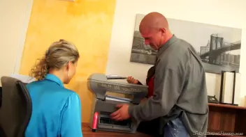 Rewarding The Help With Some Piss Fucking Screencap 9 on sinx.preview.netperv.com