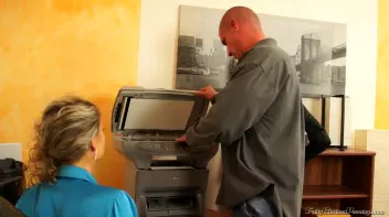 Rewarding The Help With Some Piss Fucking Screencap 6 on sinx.preview.netperv.com