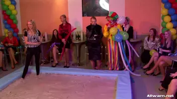 Clowning Around In The Mud Pit Screencap 9 on sinx.preview.netperv.com