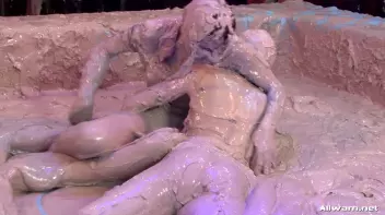 Double Dose Of Mud In Your Face Screencap 88 on sinx.preview.netperv.com