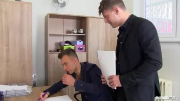 Bisexual tension on the work floor Screencap 4 on sinx.preview.netperv.com