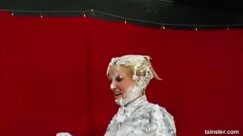 Massive, Sexy Foam Fight Screencap 46 on sinx.preview.netperv.com