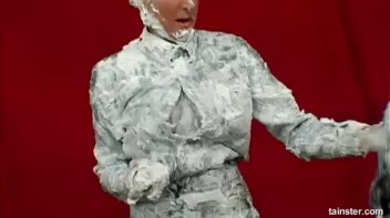 Massive, Sexy Foam Fight Screencap 47 on sinx.preview.netperv.com