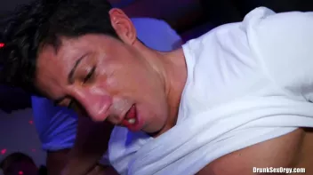 Winter Fuck Jam Part 2 - Cam 4 Screencap 45 on sinx.preview.netperv.com