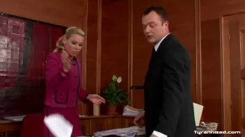 Sexy Secretary Screencap 11 on sinx.preview.netperv.com