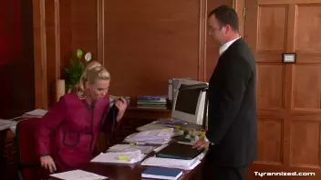 Sexy Secretary Screencap 12 on sinx.preview.netperv.com