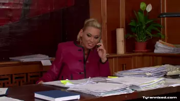 Sexy Secretary Screencap 2 on sinx.preview.netperv.com