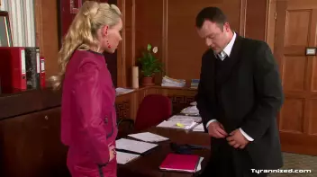 Sexy Secretary Screencap 31 on sinx.preview.netperv.com