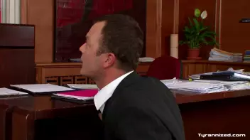 Sexy Secretary Screencap 41 on sinx.preview.netperv.com