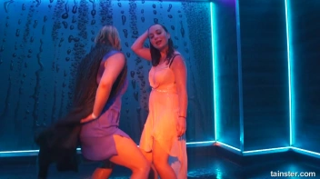 What a Glorious Feelin' Dancing In The Rain Screencap 22 on sinx.preview.netperv.com