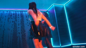 What a Glorious Feelin' Dancing In The Rain Screencap 4 on sinx.preview.netperv.com