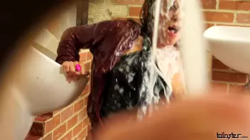 Loving Leony In A Cum Storm Screencap 102 on sinx.preview.netperv.com