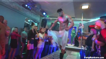 Party Hardcore Gone Crazy Vol. 29 Part 2 - Cam 1 Screencap 9 on sinx.preview.netperv.com