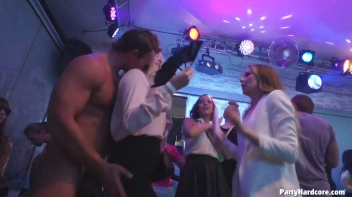 Party Hardcore Gone Crazy Vol. 29 Part 2 - Cam 1 Screencap 64 on sinx.preview.netperv.com