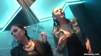 Babes On Wetlook Display Screencap 14 on sinx.preview.netperv.com