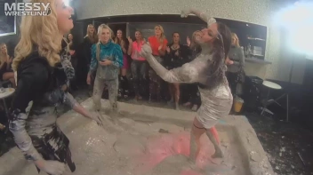 Messy Wrestling: High Class Madness In The Mud!  Kick Some Ass And Go Mess Manic! Screencap 23 on sinx.preview.netperv.com