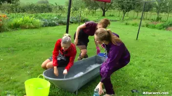 Sudsy Wetlook Washing Screencap 52 on sinx.preview.netperv.com