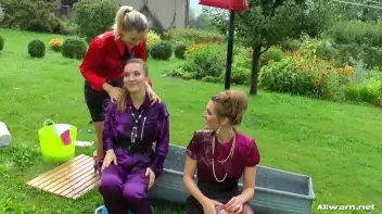 Sudsy Wetlook Washing Screencap 55 on sinx.preview.netperv.com