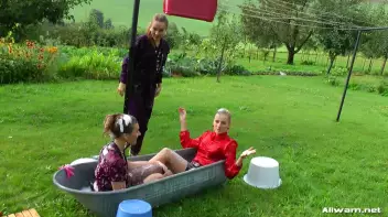 Sudsy Wetlook Washing Screencap 70 on sinx.preview.netperv.com