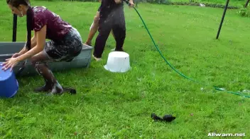 Sudsy Wetlook Washing Screencap 74 on sinx.preview.netperv.com