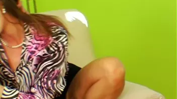 The Cum-Glazed Glass Table Screencap 61 on sinx.preview.netperv.com