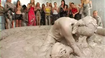 Going For Gold In The Mud Screencap 91 on sinx.preview.netperv.com