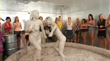 Going For Gold In The Mud Screencap 47 on sinx.preview.netperv.com