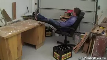 Pissed Off and Pissed On Screencap 1 on sinx.preview.netperv.com