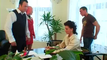 Down On Her to Her Knees And Ready For Action Screencap 10 on sinx.preview.netperv.com