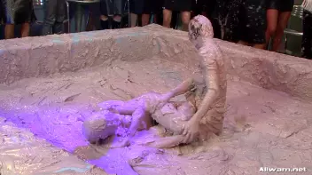 Double Dose Of Mud In Your Face Screencap 92 on sinx.preview.netperv.com