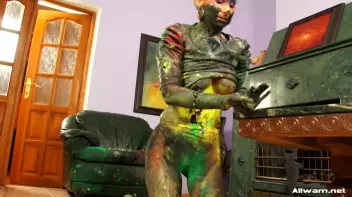 Extreme Makeover! Screencap 106 on sinx.preview.netperv.com