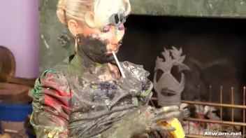 Extreme Makeover! Screencap 107 on sinx.preview.netperv.com