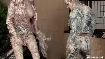 The Full WaM Treatment Screencap 105 on sinx.preview.netperv.com