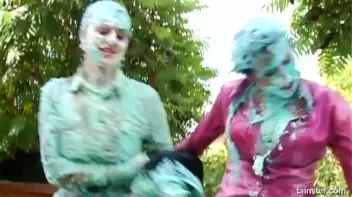 Attack Of The Creamy Icing Screencap 42 on sinx.preview.netperv.com