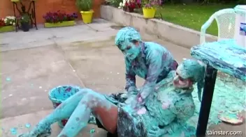 Attack Of The Creamy Icing Screencap 46 on sinx.preview.netperv.com